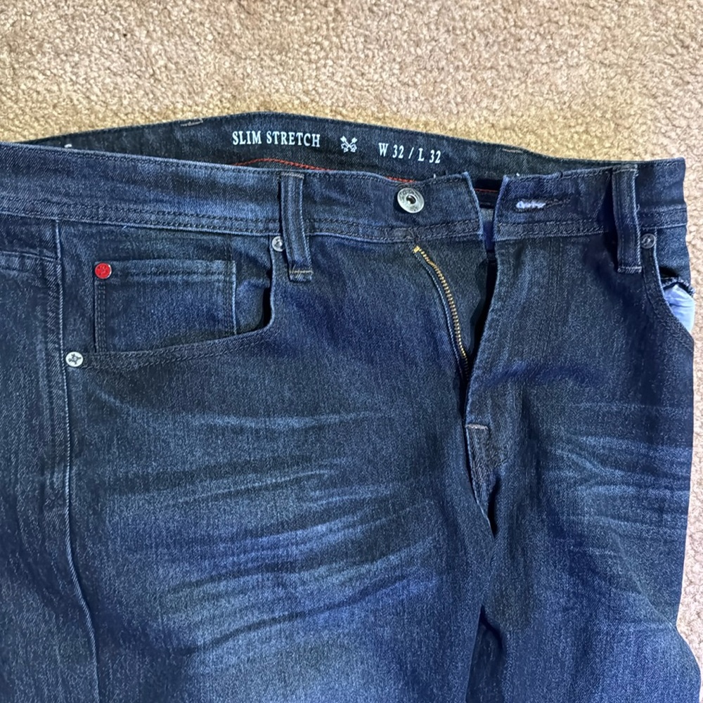 New blue jeans MBX brand never worn, size 32x32 skinny jeans
